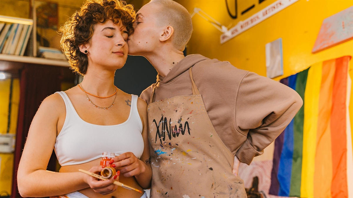 Paint & Date - Queer Women tickets