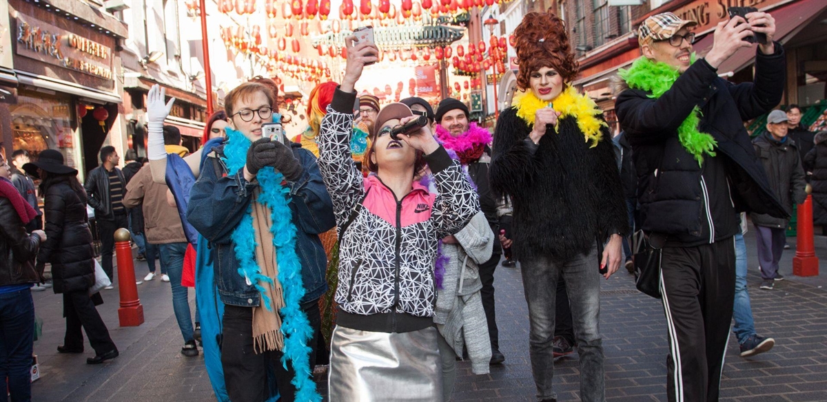 Drag Queen Walking Tour – Extreme Tourists tickets